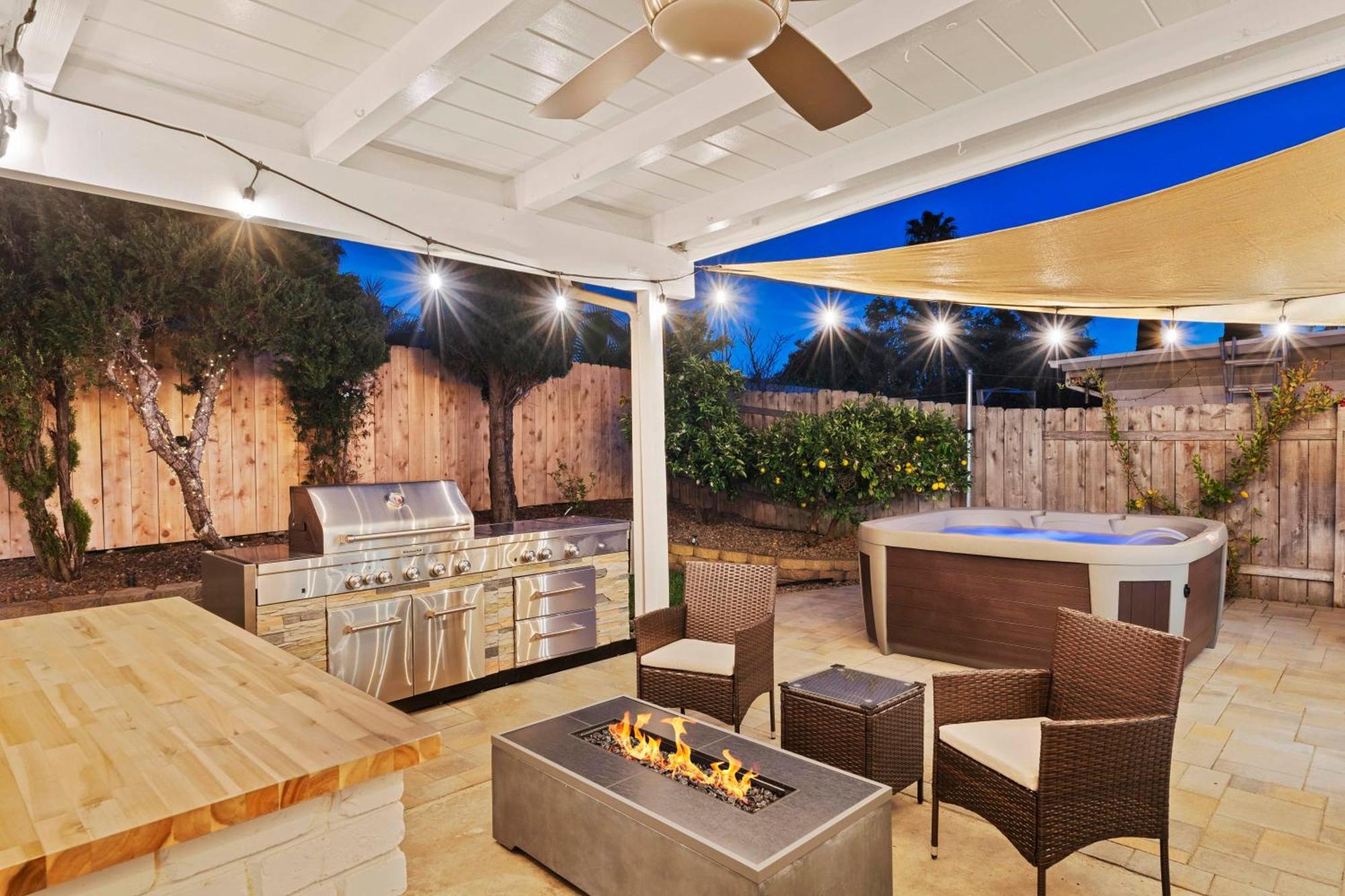 The Sweet Escape Pool Table Grill & Casa de férias